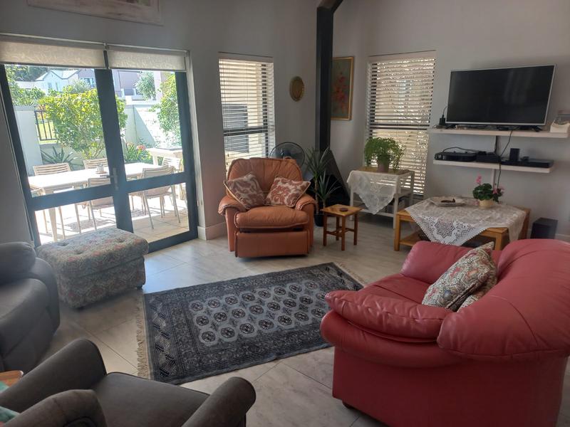 3 Bedroom Property for Sale in Somerset West Western Cape